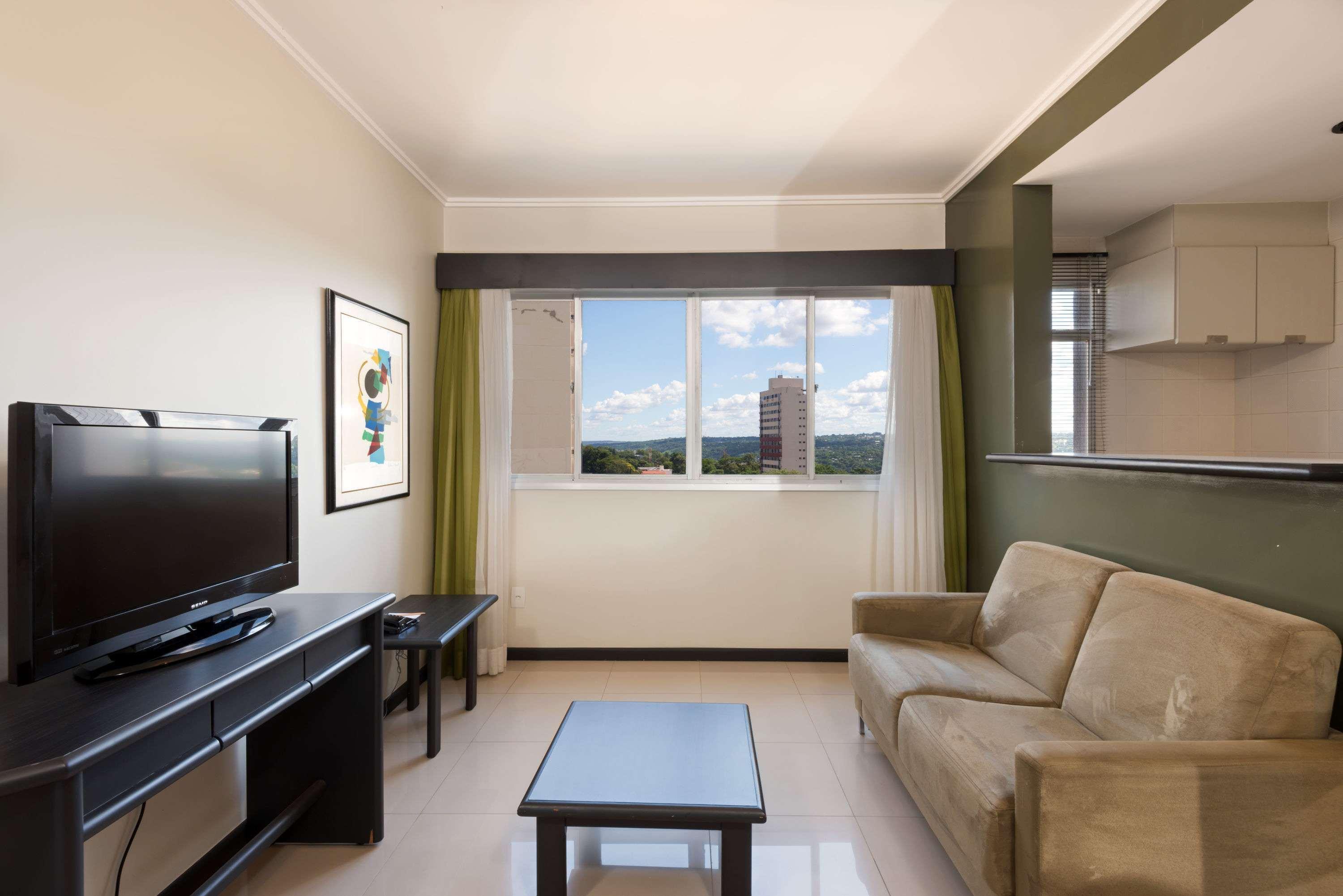 Wyndham Golden Foz Suites Foz do Iguacu Exterior photo